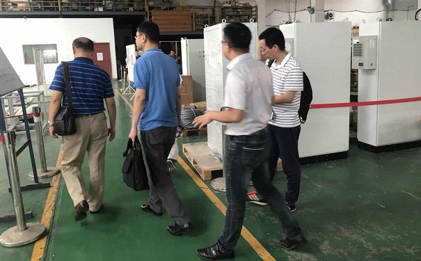 江蘇省新技術(shù)新產(chǎn)品鑒定會(huì)，智能裝備企業(yè)